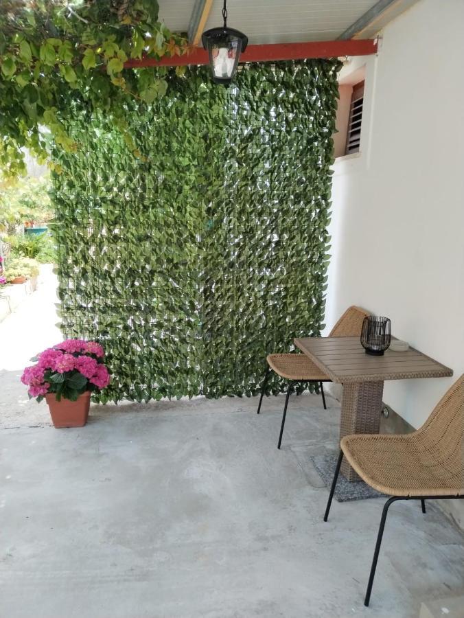 Apartment Aurora Hvar Town Exterior photo